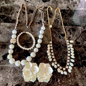 Women’s costume jewelry 😊